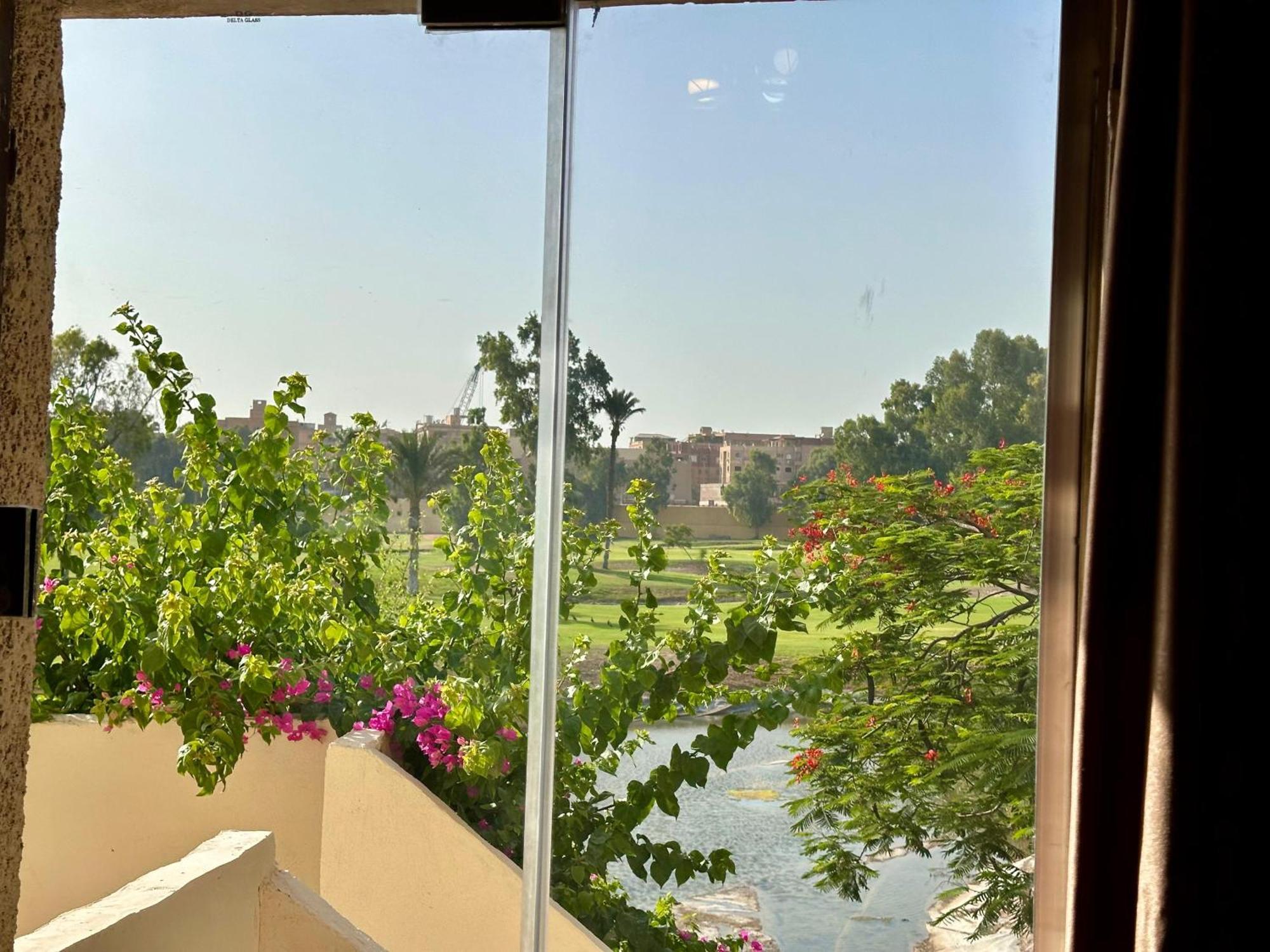 Golf Pyramids View Hotel Kafrat al Jabal Exterior foto