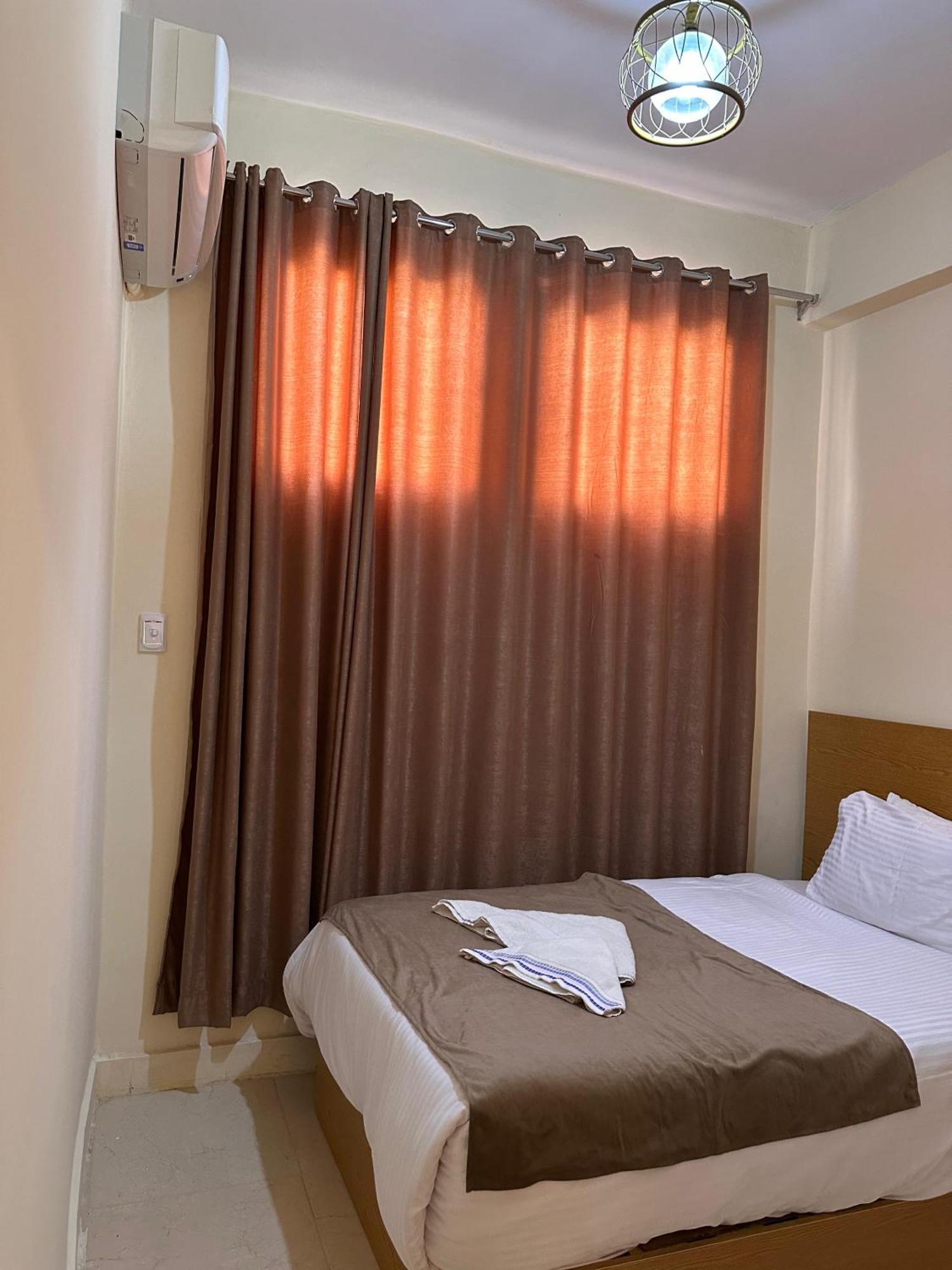 Golf Pyramids View Hotel Kafrat al Jabal Exterior foto