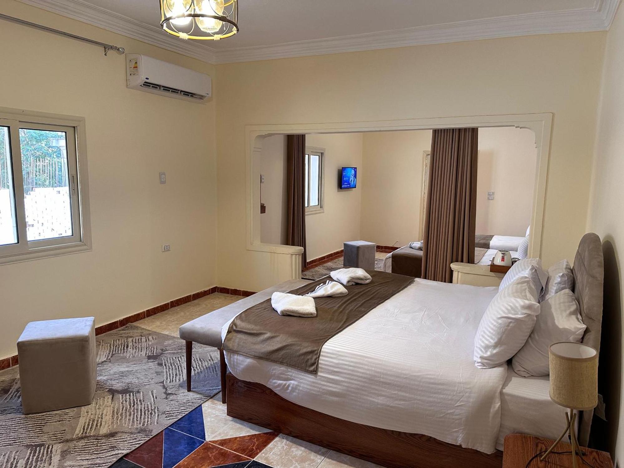 Golf Pyramids View Hotel Kafrat al Jabal Exterior foto